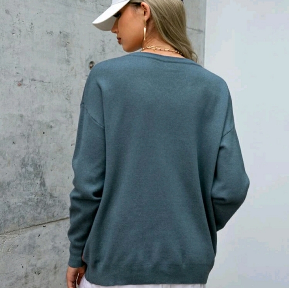 Simplee Bear Pattern Drop Shoulder Sweater - Picture 4 of 6